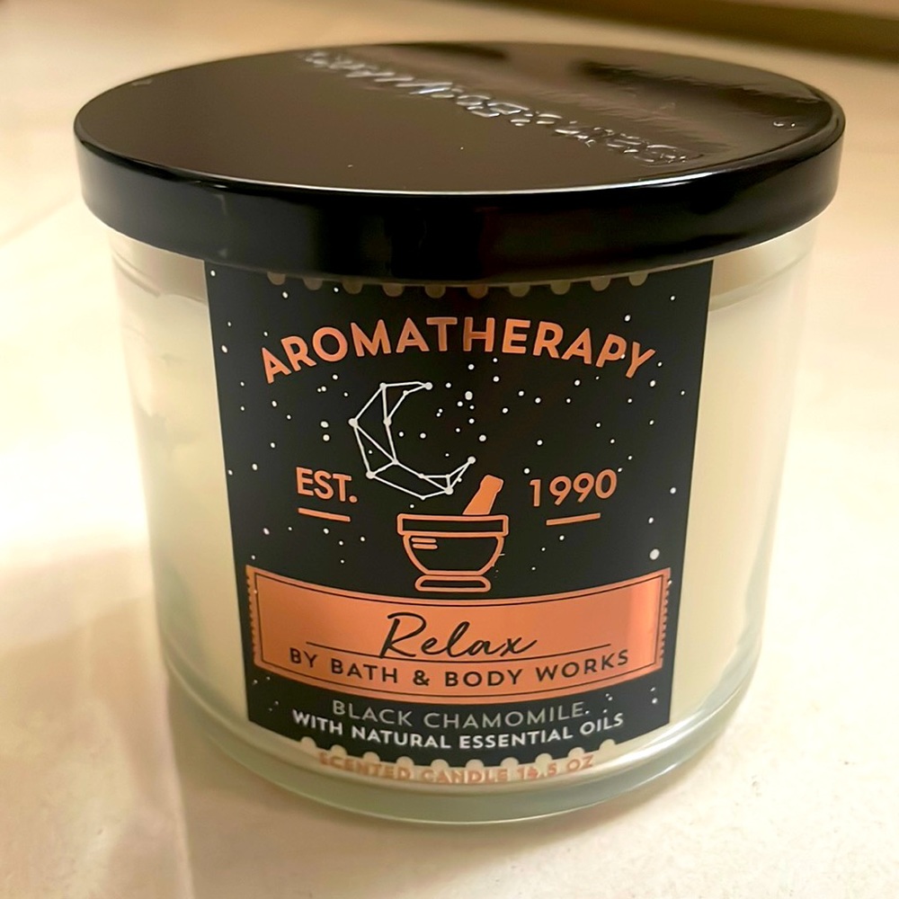 New Bath & Body Works Black Chamomile 3 Wick Candle